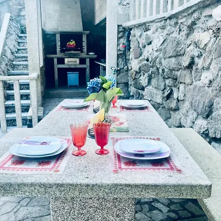 Holibai, Natercia, Horizontes De Galicia, Casa De Piedra Y Mar, Villa *