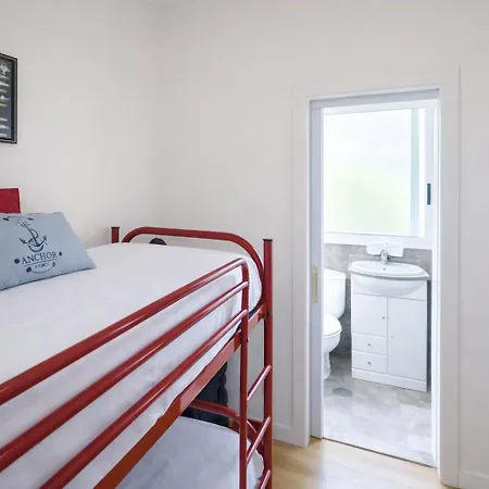 Holibai, Vila Natercia , Vistas al Atlántico cerca de Baiona Villa