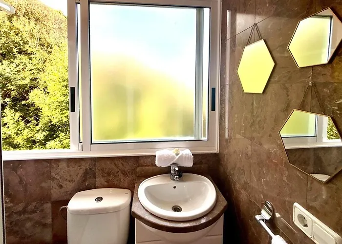 Holibai, Natercia, Horizontes De Galicia, Casa De Piedra Y Mar, * Baiona